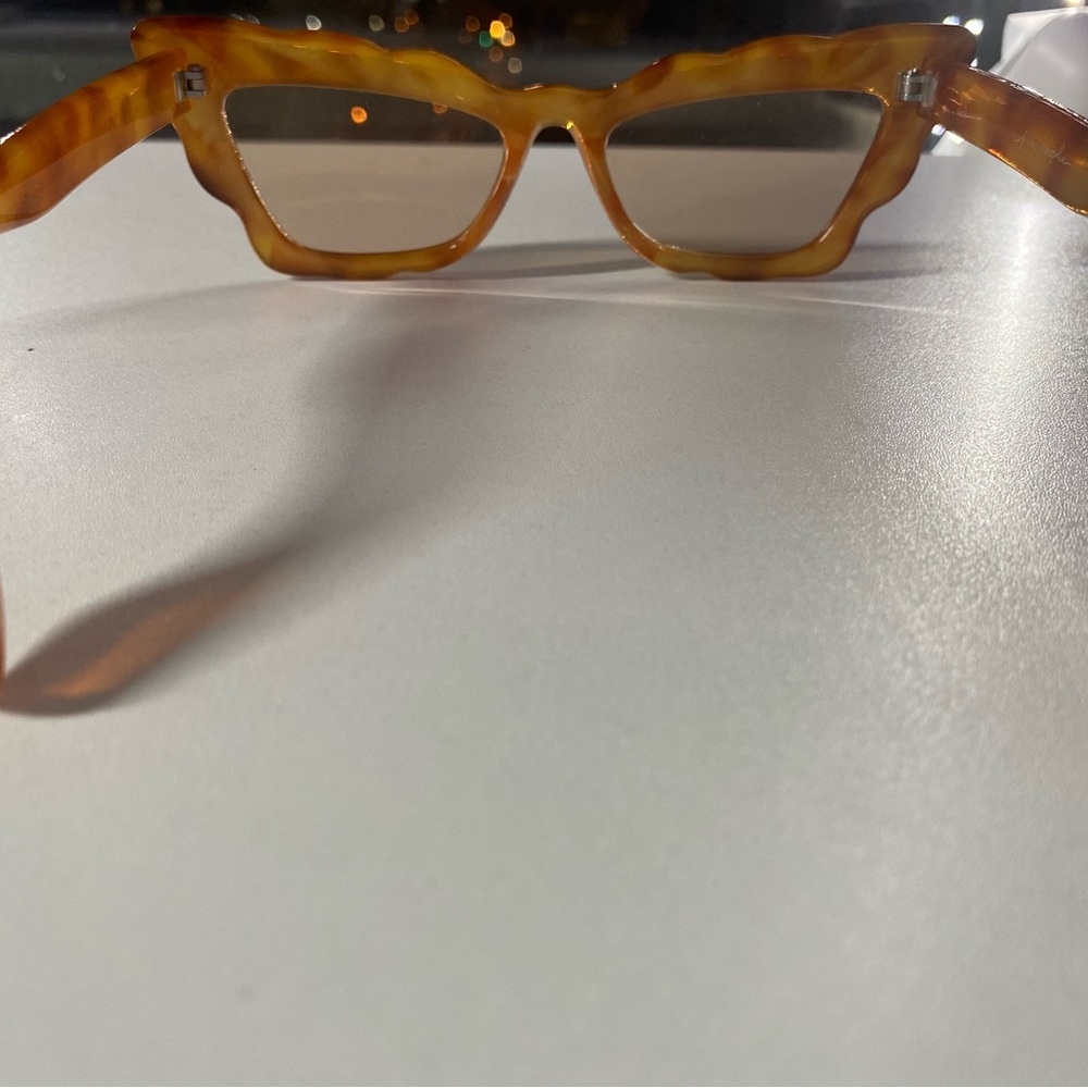 Free People Amber Cat-Eye Sunglasses - Picture 4 of 16